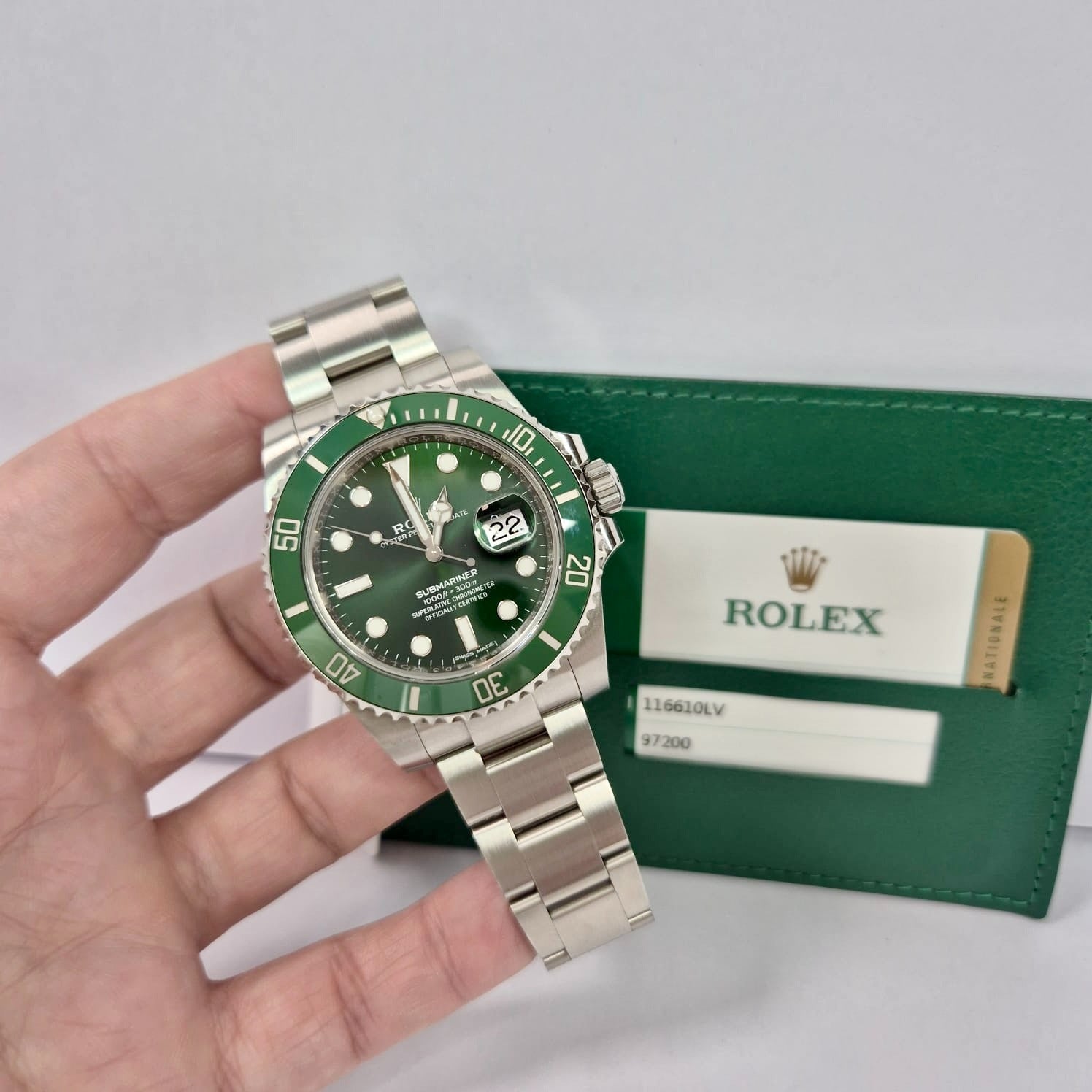 Rolex Submariner / Verte (Hulk)